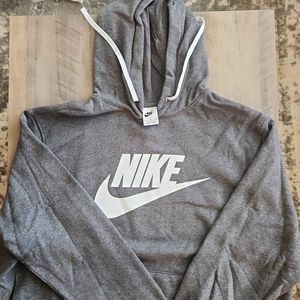 Gray Mens Nike hoodie size xl